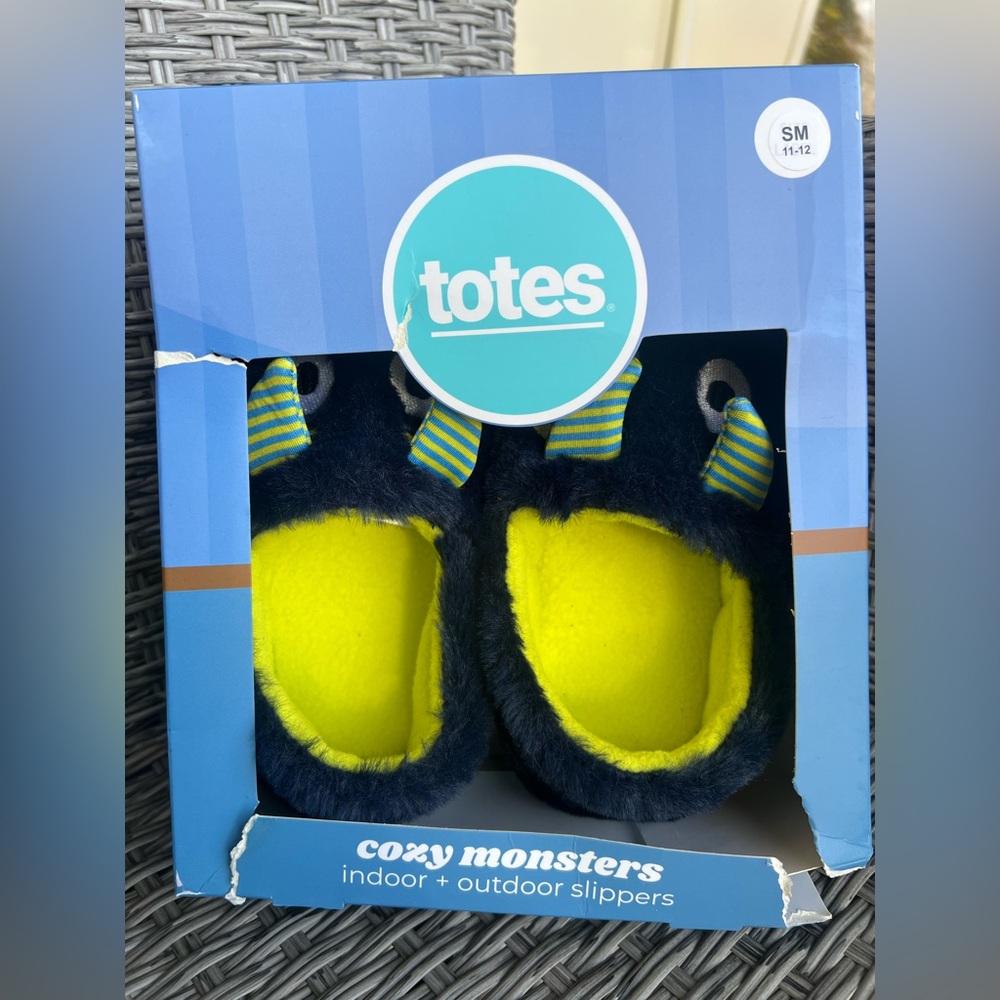 Totes Cozy Monsters Kids Slippers